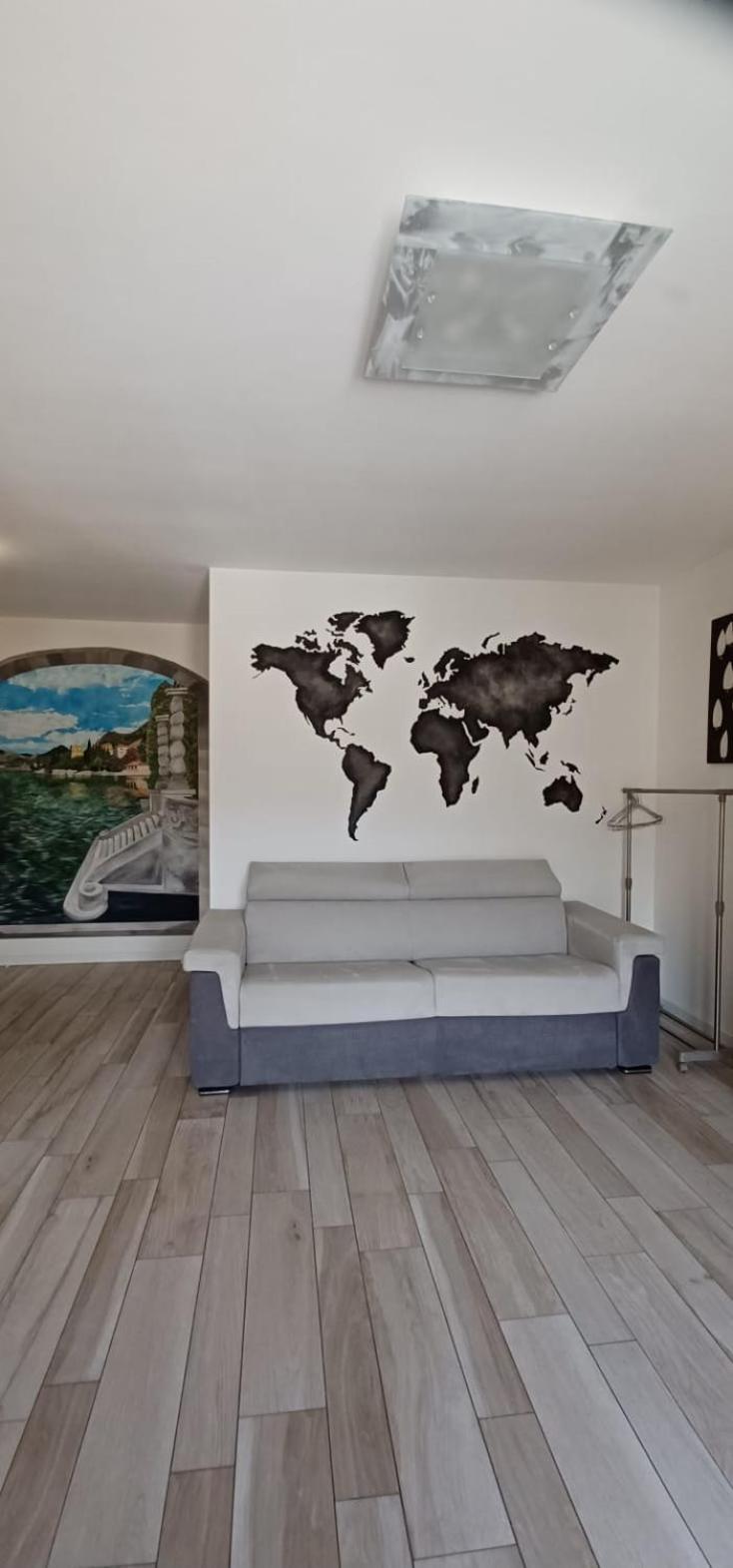 Casa Di Sofia E Oscar Lago Di Como Canzo Eksteriør billede