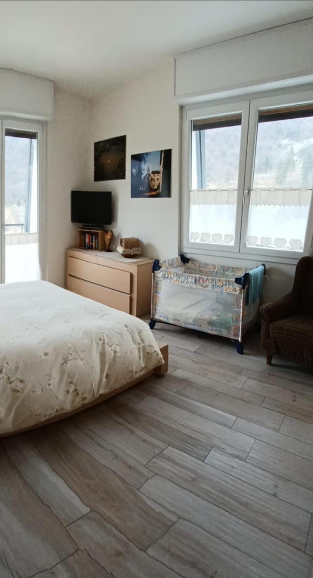 Casa Di Sofia E Oscar Lago Di Como Canzo Eksteriør billede